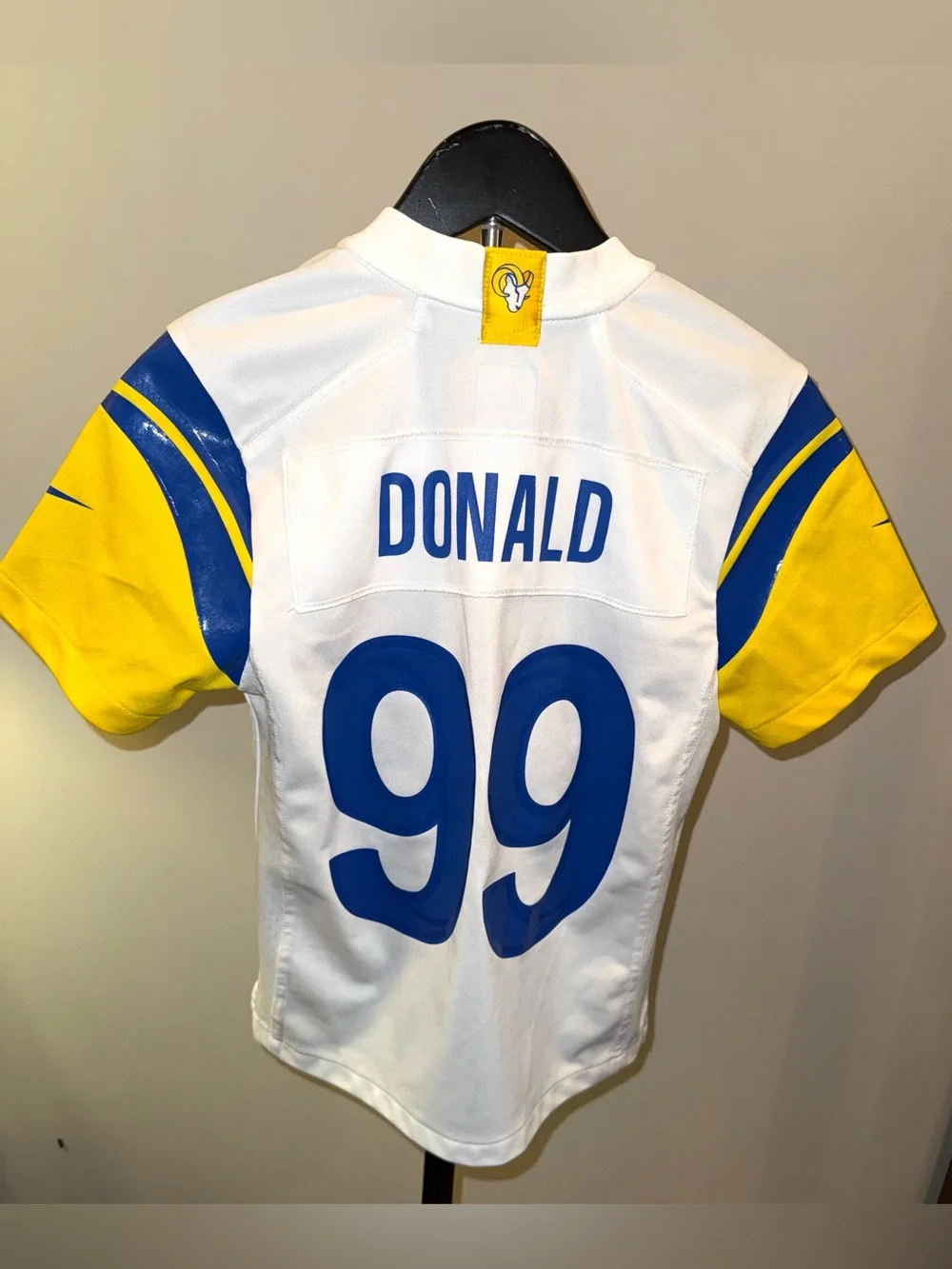Nike Los Angeles Rams Aaron Donald #99 Alternate Game jersey, boys size S